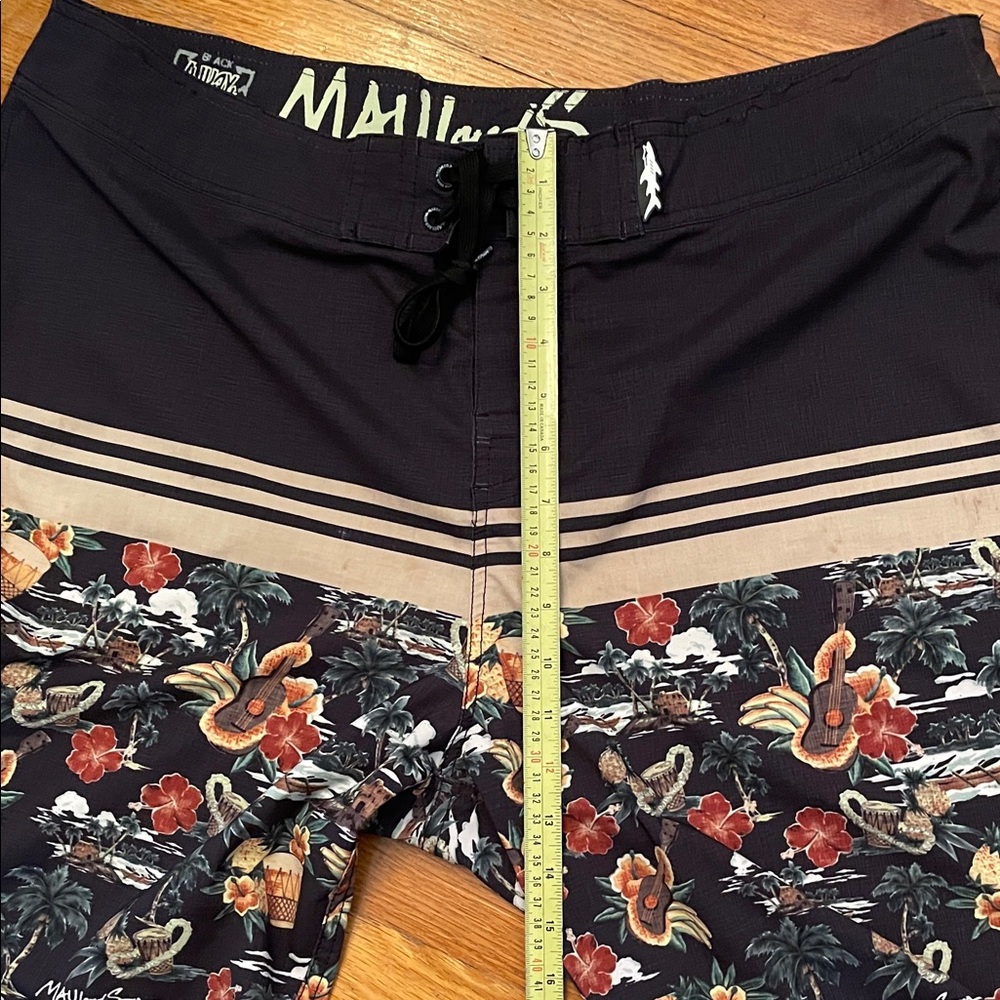 MAUI AND SONS Y2K Retro Black Tropical Print Men's Summer Holiday Swim Trunks - Picture 12 of 15
